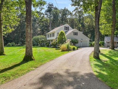 Luxury Detached House for sale in Wayland, Massachusetts