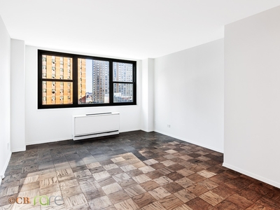 340 East 93rd Street 11F, New York, NY, 10128 | Nest Seekers