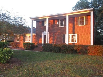 4 bedroom, Franklin VA 23851