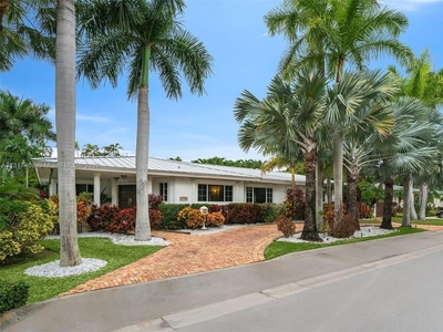 Luxury Villa for sale in Bay Harbor Islands, Florida