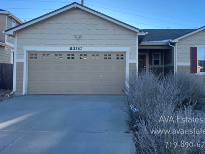 2367 Klein Pl, Colorado Springs, CO 80951 - House for Rent