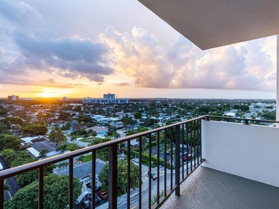 Luxury apartment complex for sale in Lauderdale by the sea, United States
