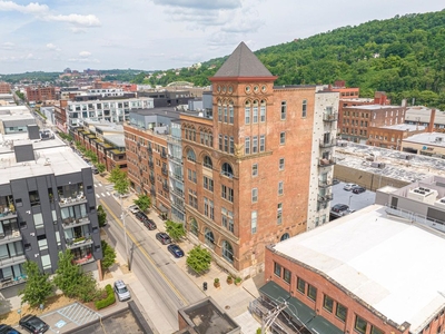 Luxury Apartment for sale in Pittsburgh, Pennsylvania