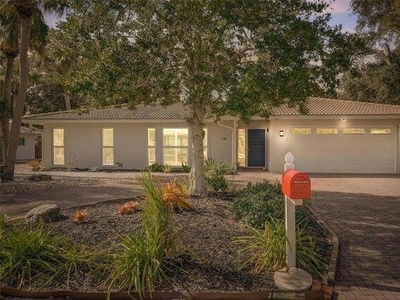 3 bedroom, Sarasota FL 34242