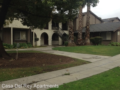 526 E. Barstow, Fresno, CA 93710 - Apartment for Rent