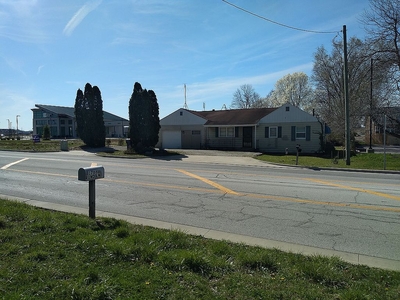 1693 W Stones Crossing Rd, Greenwood, IN 46143