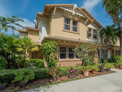 Luxury Townhouse for sale in West Palm Beach, Florida