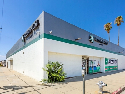 1701 30th St, Bakersfield, CA 93301 - WAREHOUSE WITH STOREFRONT -$450K REDUCTION