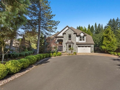 5 bedroom luxury House for sale in Lake Oswego, Oregon