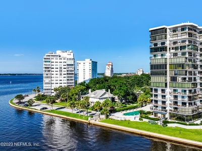 Apartment in JACKSONVILLE, Florida