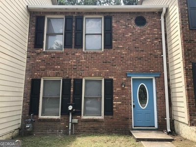 Home For Rent In Riverdale, Georgia