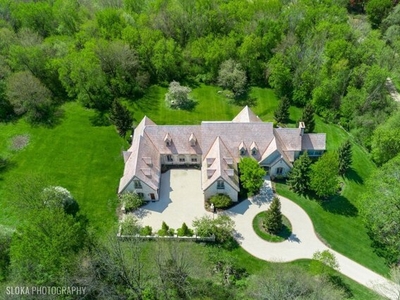 Home For Sale In Barrington Hills, Illinois