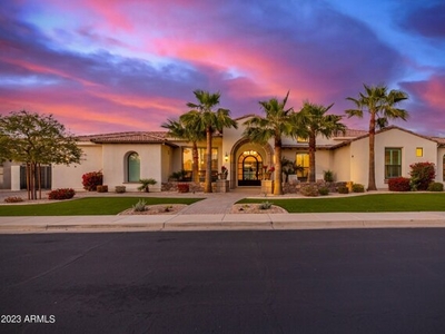Home For Sale In Chandler, Arizona