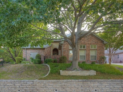 Home For Sale In Fort Worth, Texas