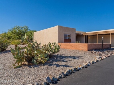Home For Sale In Green Valley, Arizona