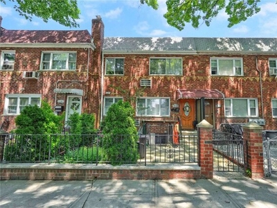 Home For Sale In Jackson Heights, New York