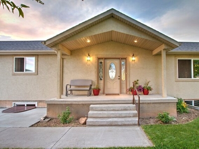 Home For Sale In Laketown, Utah
