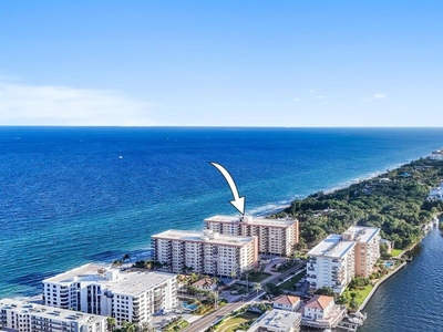 Luxury apartment complex for sale in Hillsboro Beach, Florida