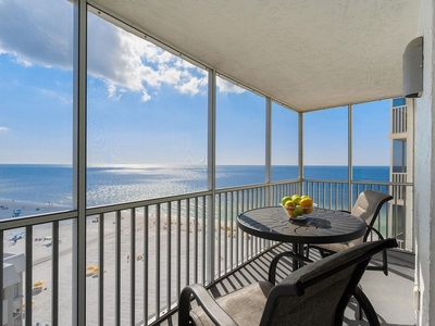 2 bedroom luxury Flat for sale in Sarasota, Florida