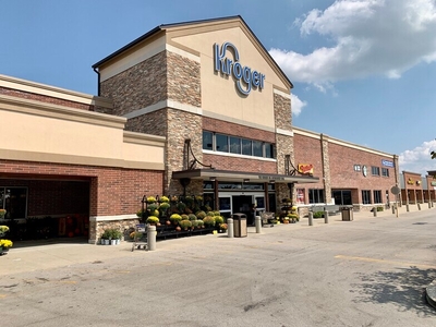 10645 Dixie Hwy, Louisville, KY 40272 - Kroger Anchored Retail Pad