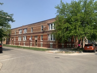 3100 W 38th Pl, Chicago, IL 60632 - Multifamily for Sale