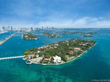 9 bedroom luxury Villa for sale in 45 Star Island Dr, Miami Beach, Miami-Dade, Florida