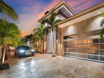2633 NE 27th Ter, Fort Lauderdale, FL, 33306 | 5 BR for sale, Residential sales
