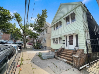 343 ARMSTRONG AVE, JC, West Bergen, NJ, 07305 | 6 BR for sale, Multi-Family sales