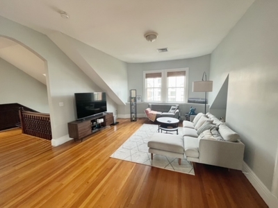 55 West Broadway #8, Boston, MA 02127 - Apartment for Rent