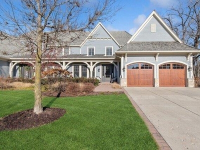 4 bedroom, Lake Forest IL 60045