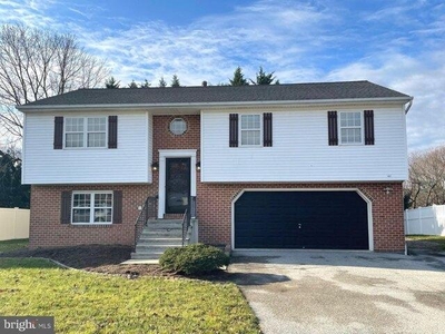 4 bedroom, Red Lion PA 17356