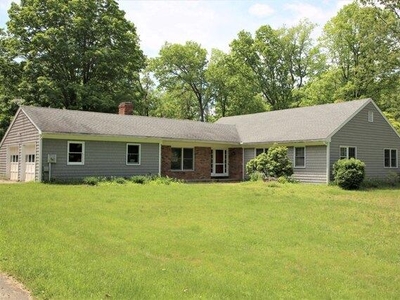 3 bedroom, New Milford CT 06776