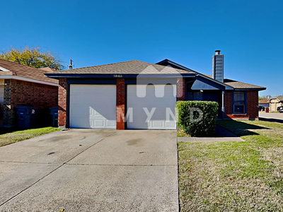 7005 Ruby Dr, Dallas, TX 75237 - House for Rent