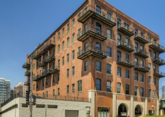 1550 S Indiana Ave #412, Chicago, IL 60605