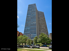 2626 N LAKEVIEW Ave #2009, Chicago, IL 60614