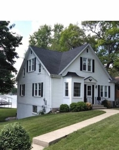 Home For Rent In Bloomfield, Wisconsin