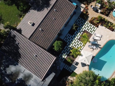 Luxury Villa for sale in Oakland Park, Florida