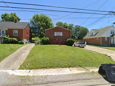 155 Avendale Ave NE # Multi-Family Unit, Roanoke, VA 24012