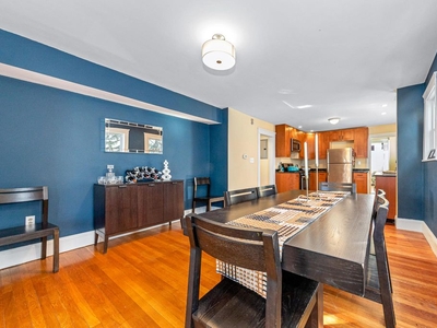 3 bedroom luxury Flat for sale in Somerville, Massachusetts