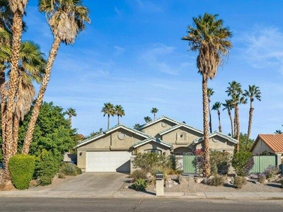 4 bedroom, Cathedral City CA 92234