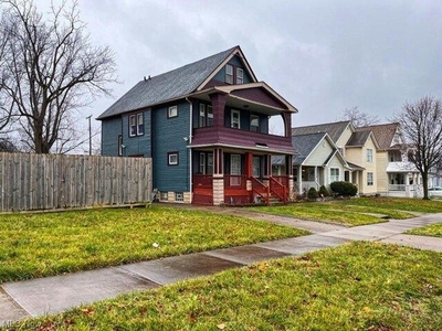 4 bedroom, Cleveland OH 44104