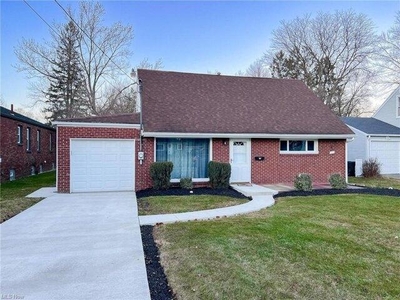 4 bedroom, Youngstown OH 44512