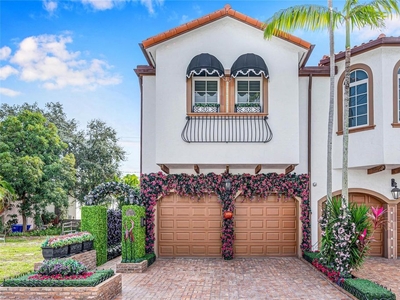 Luxury Townhouse for sale in Fort Lauderdale, Florida