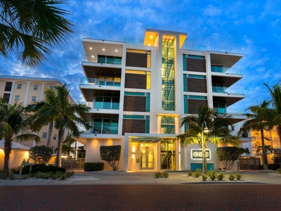 3 bedroom luxury Apartment for sale in Sarasota, Florida