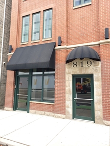 819 N Milwaukee Avenue # COMMERCIAL
