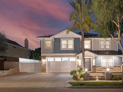 Luxury Detached House for sale in Huntington Beach, California