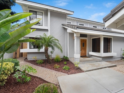 Luxury Townhouse for sale in Carlsbad, United States