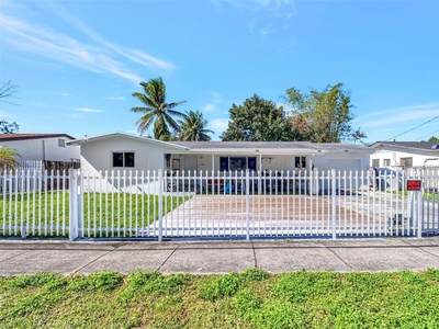 Luxury Villa for sale in North Miami, United States