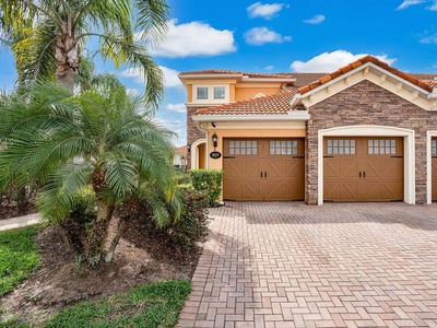 Luxury Townhouse for sale in Orlando, Florida