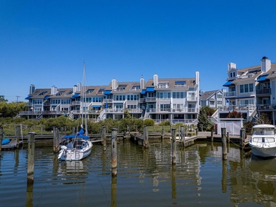 4 bedroom luxury House for sale in Chesapeake Beach, Maryland